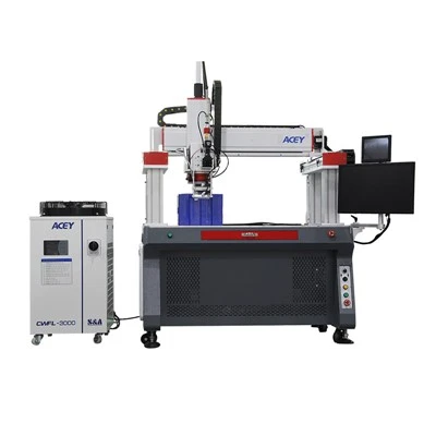 Saldatrice laser automatica